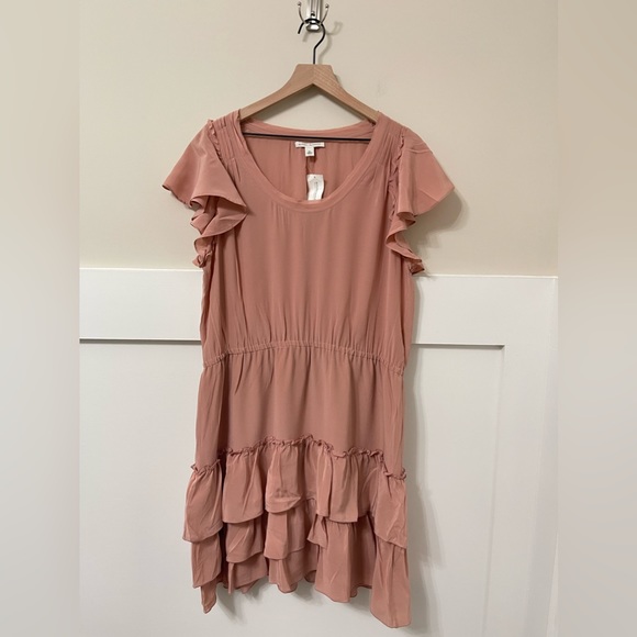 Banana Republic Blush Ruffle Tiered Relaxed Fit Silk Dress Size XL - Picture 3 of 8